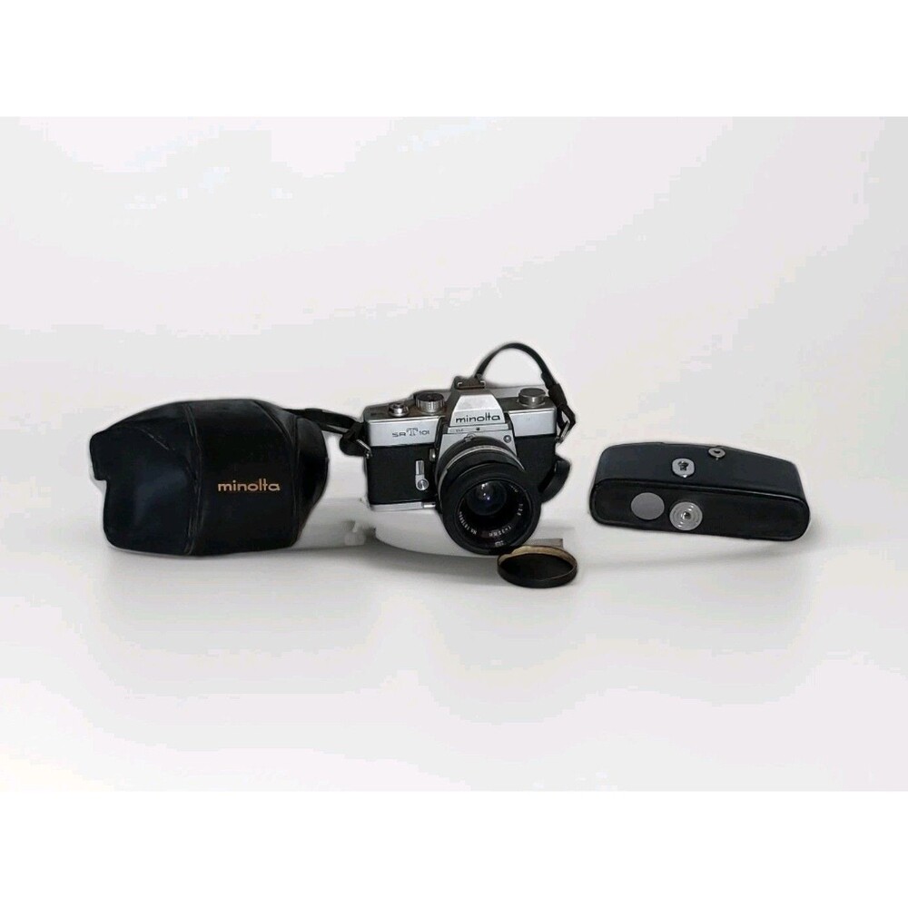 Vintage Minolta SRT 101 35mm Film Camera With Cases